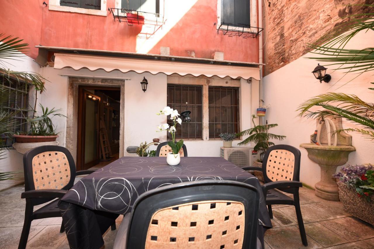 Do Pozzi Apartman Velence Kültér fotó