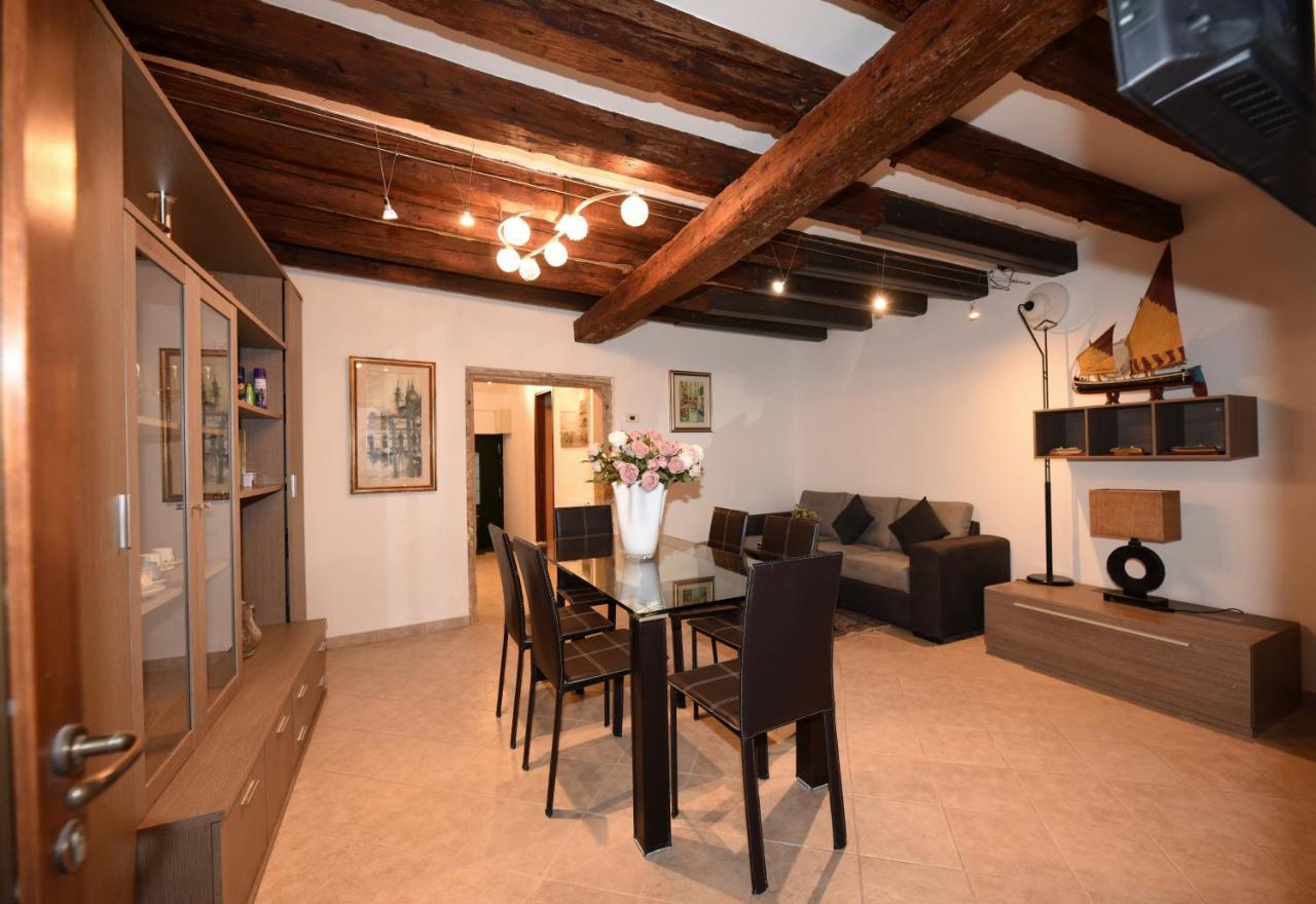 Do Pozzi Apartman Velence Kültér fotó