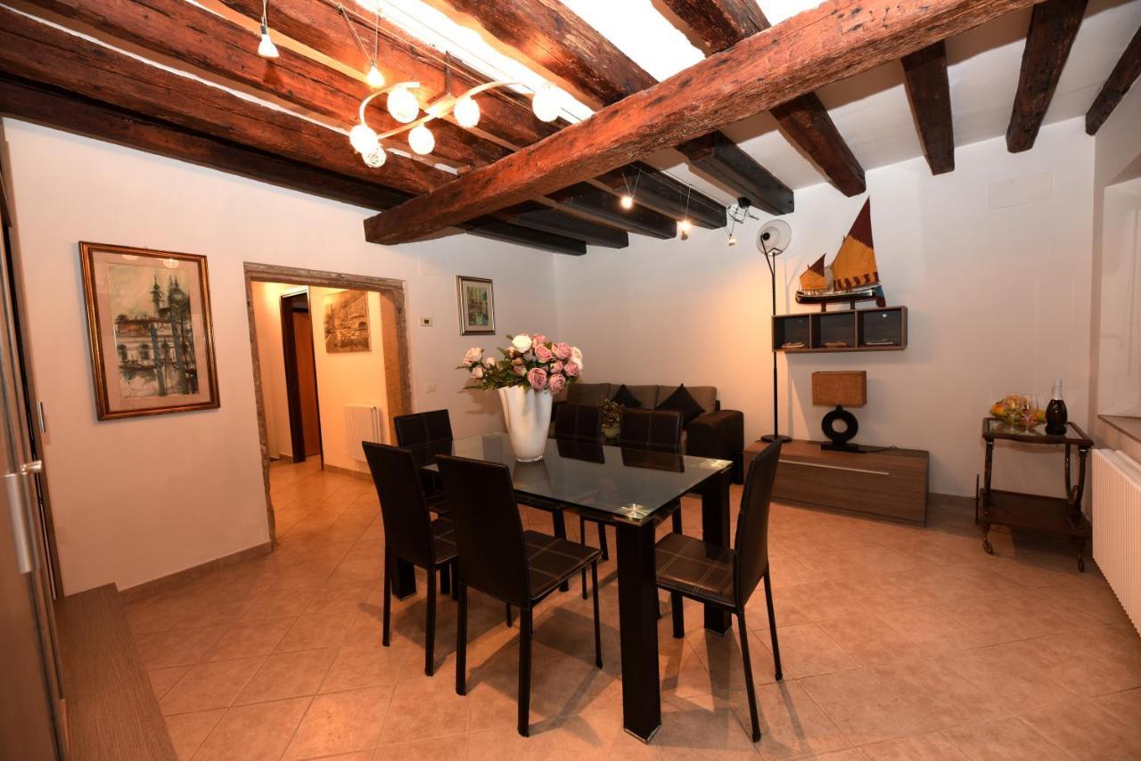 Do Pozzi Apartman Velence Kültér fotó